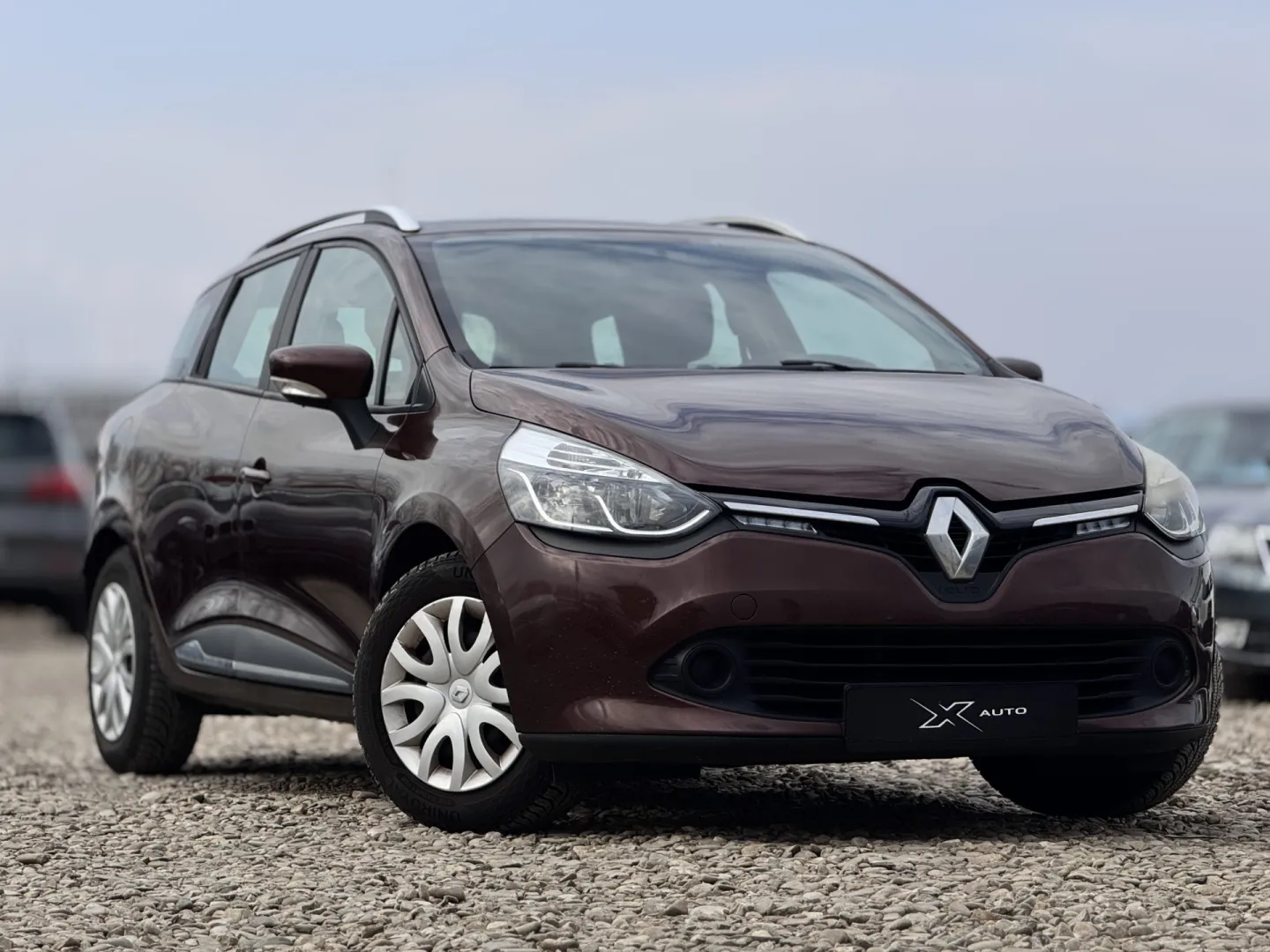 Cumpara/ Vinde online Renault  Clio 2015 SH, la cel mai bun pret pentru tine!