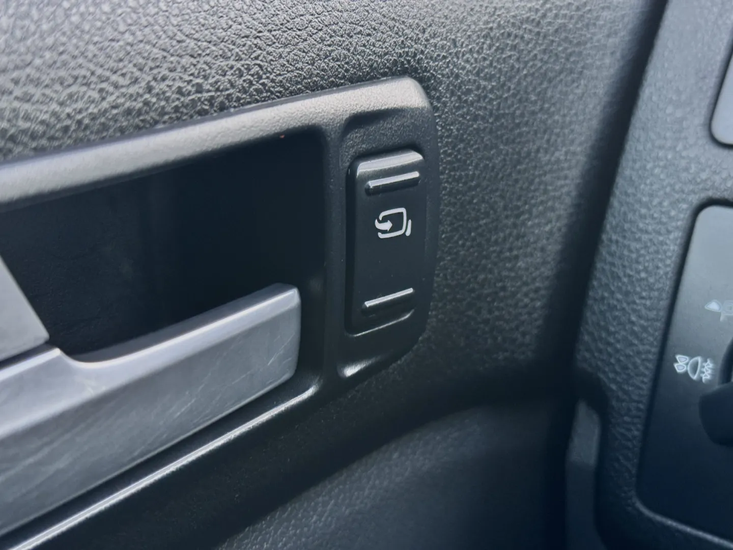 Cumpara/ Vinde online Ford Kuga 2009 SH, la cel mai bun pret pentru tine!
