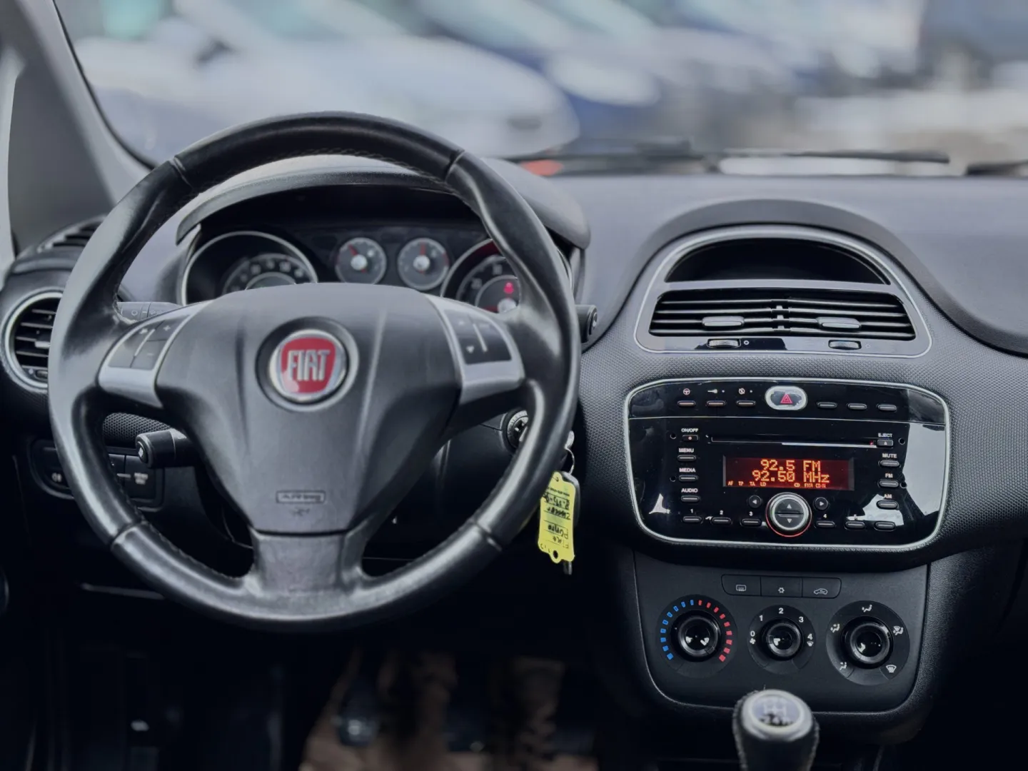 Cumpara/ Vinde online Fiat Punto 2013 SH, la cel mai bun pret pentru tine!