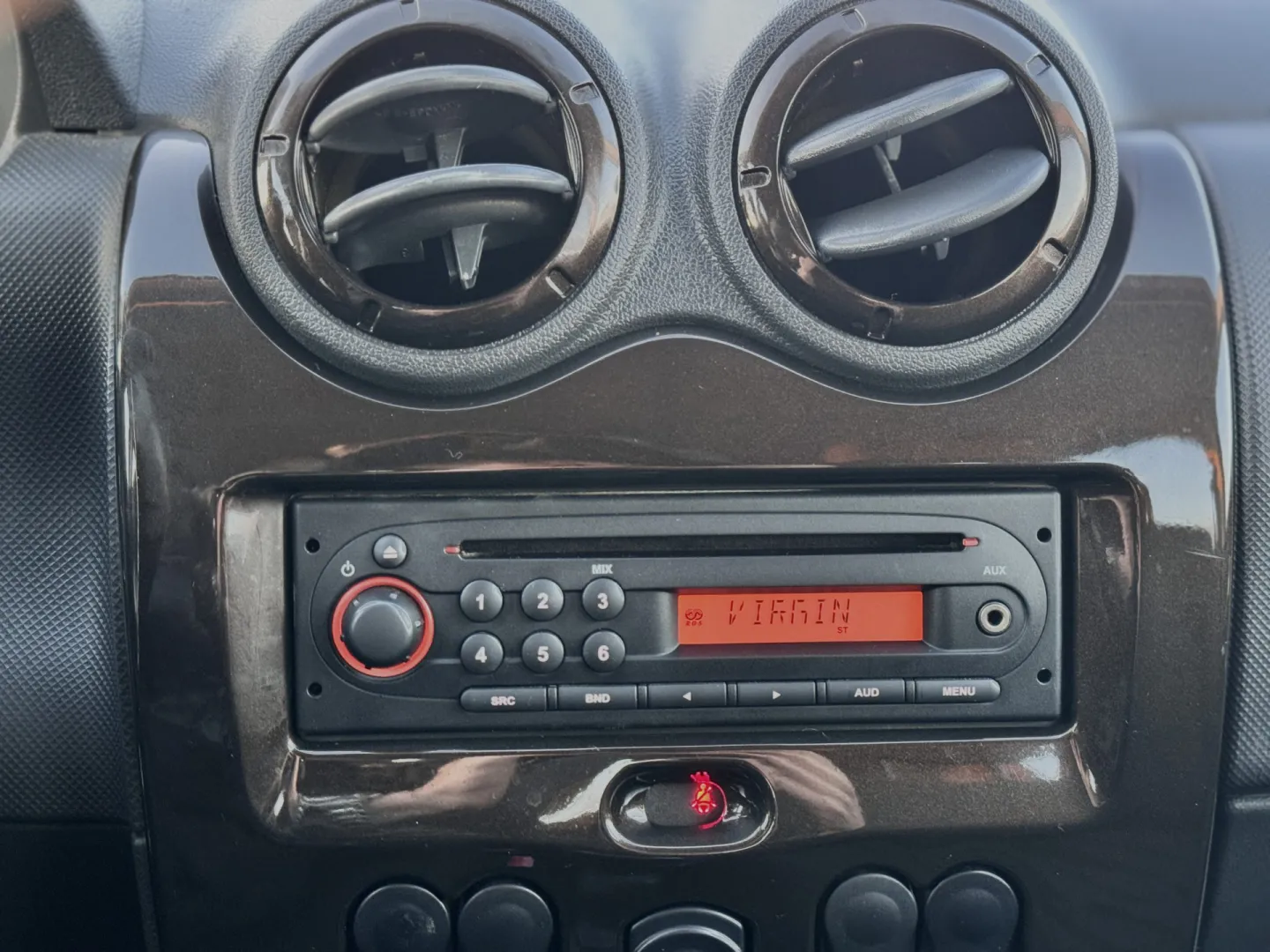 Cumpara/ Vinde online Dacia Duster 2010 SH, la cel mai bun pret pentru tine!