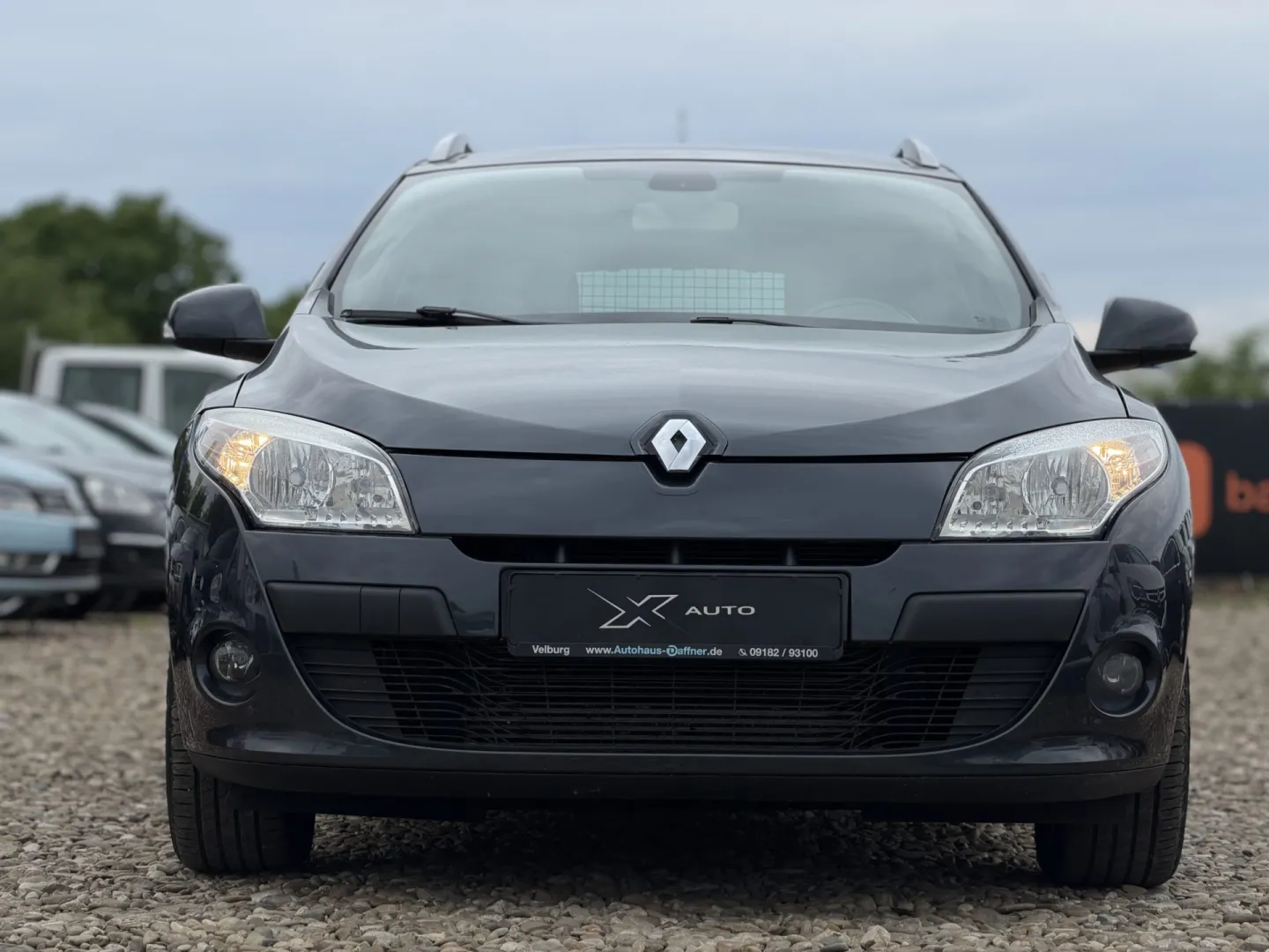 Cumpara/ Vinde online Renault  Megane 2010 SH, la cel mai bun pret pentru tine!