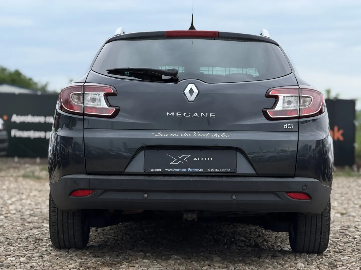 Cumpara/ Vinde online Renault  Megane 2010 SH, la cel mai bun pret pentru tine!