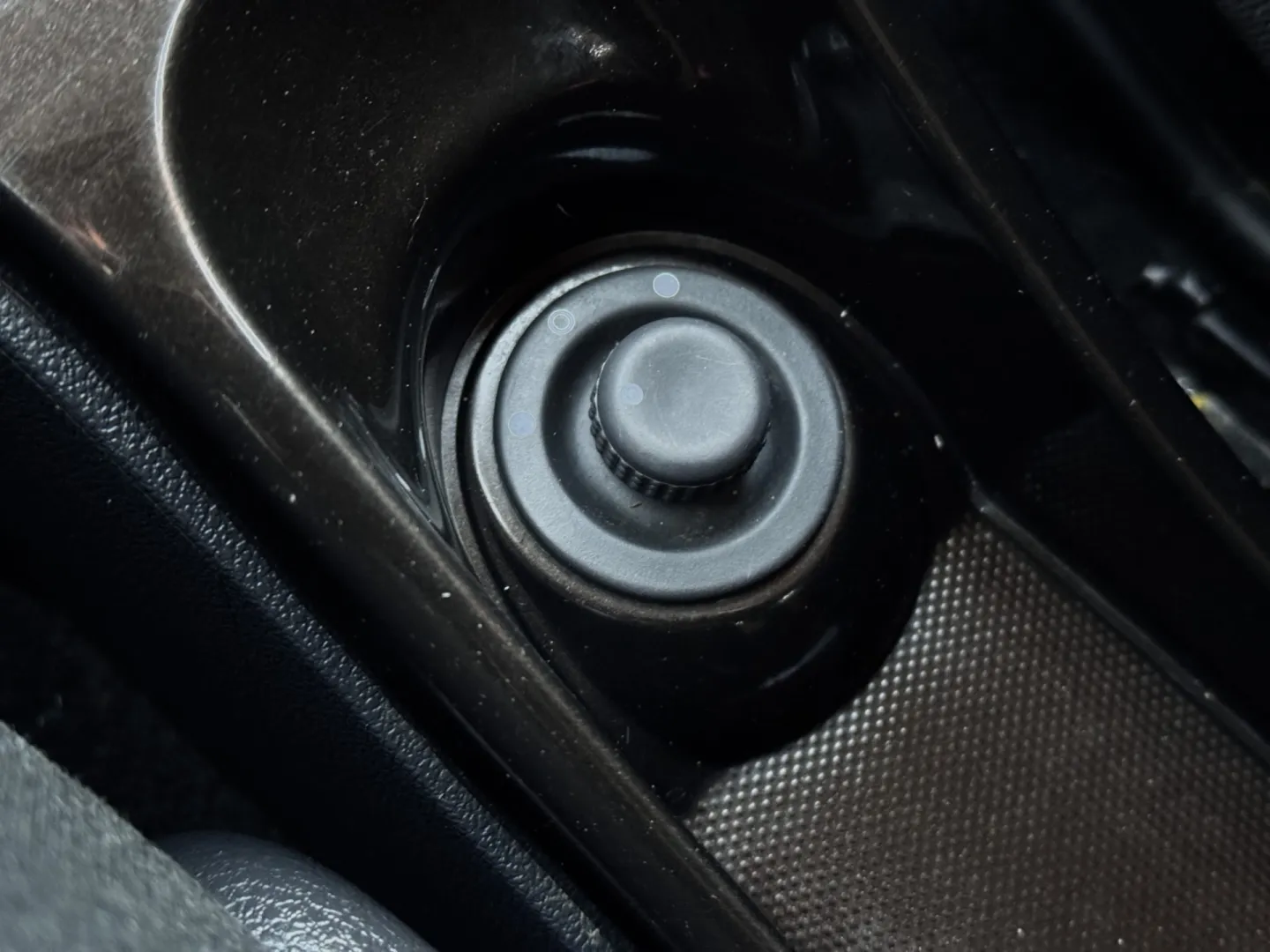 Cumpara/ Vinde online Dacia Duster 2010 SH, la cel mai bun pret pentru tine!