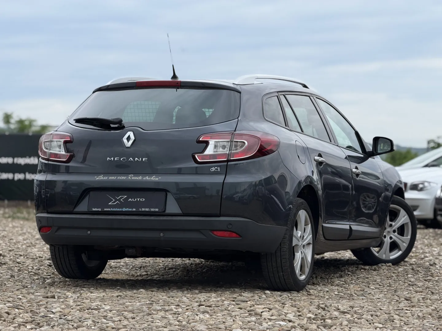 Cumpara/ Vinde online Renault  Megane 2010 SH, la cel mai bun pret pentru tine!
