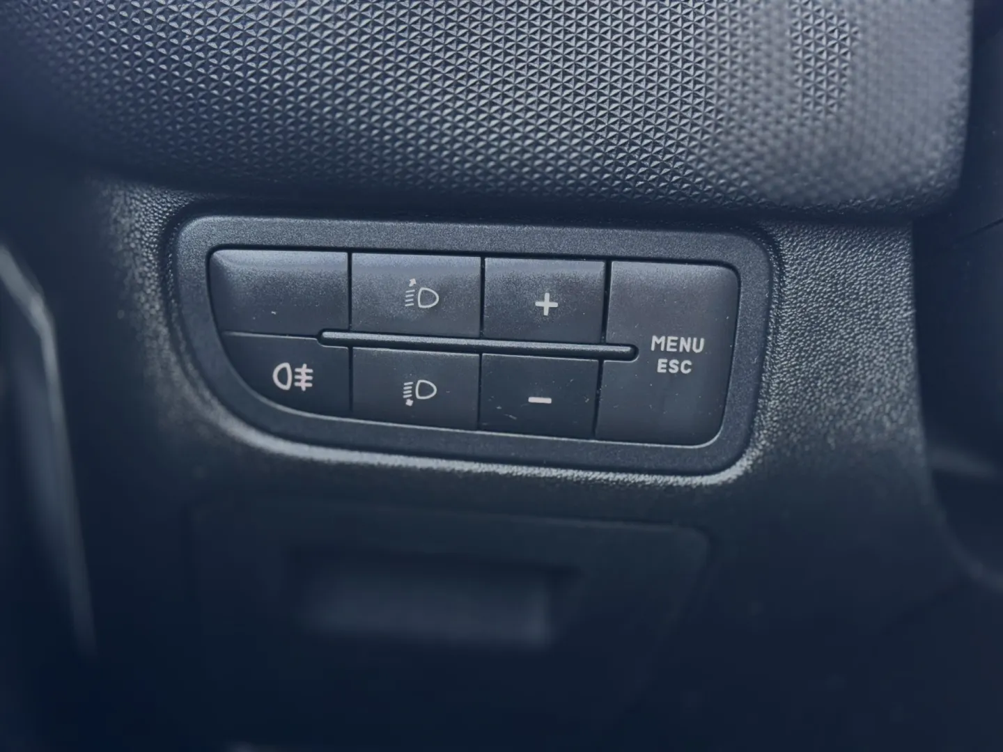 Cumpara/ Vinde online Fiat Punto 2013 SH, la cel mai bun pret pentru tine!