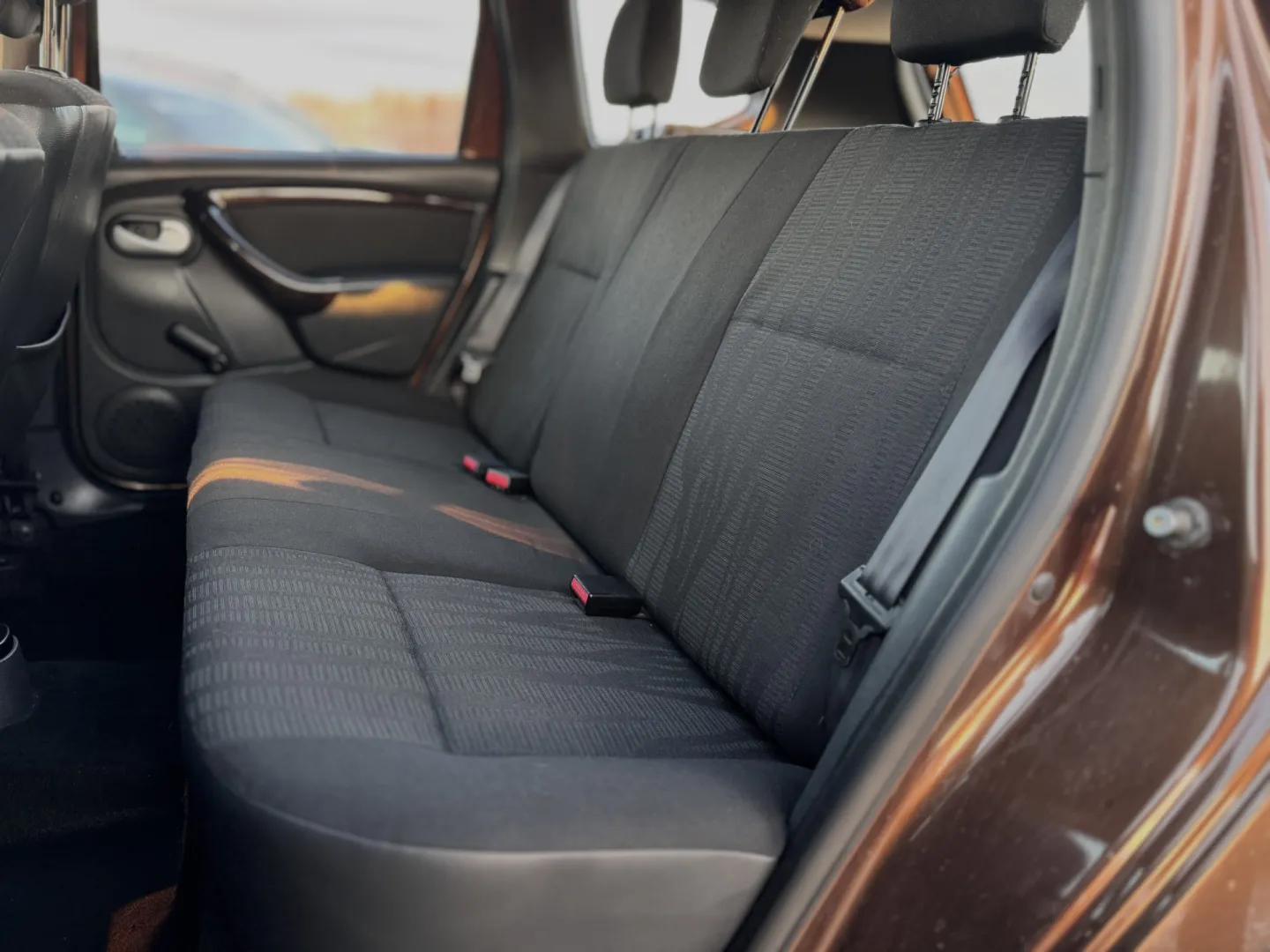 Cumpara/ Vinde online Dacia Duster 2010 SH, la cel mai bun pret pentru tine!