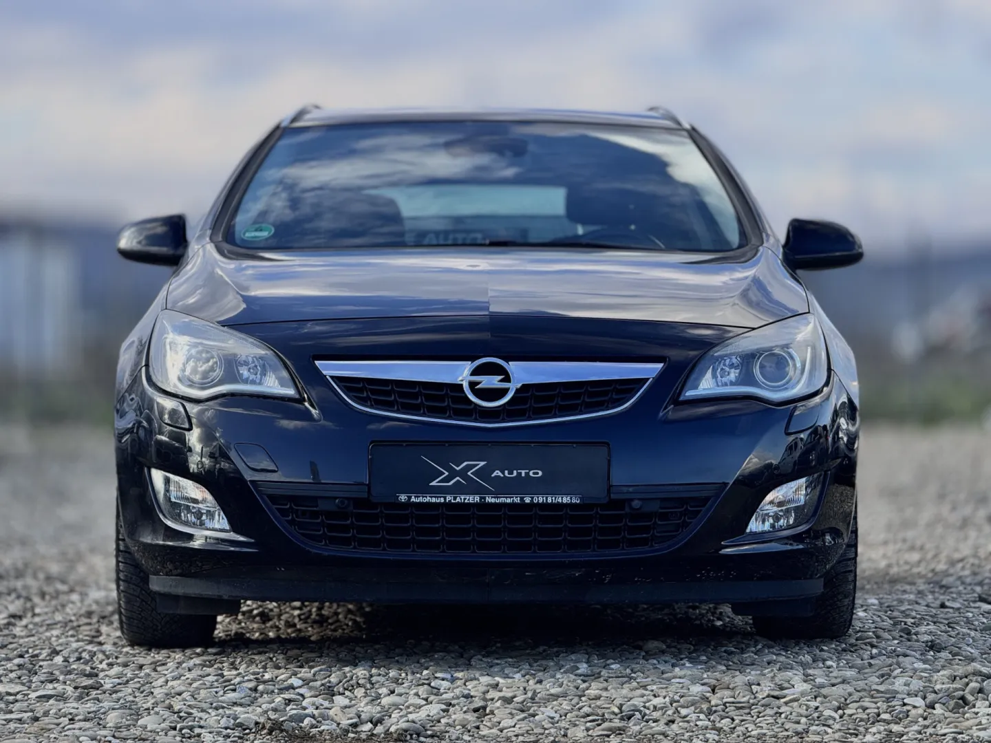 Cumpara/ Vinde online Opel Astra 2010 SH, la cel mai bun pret pentru tine!