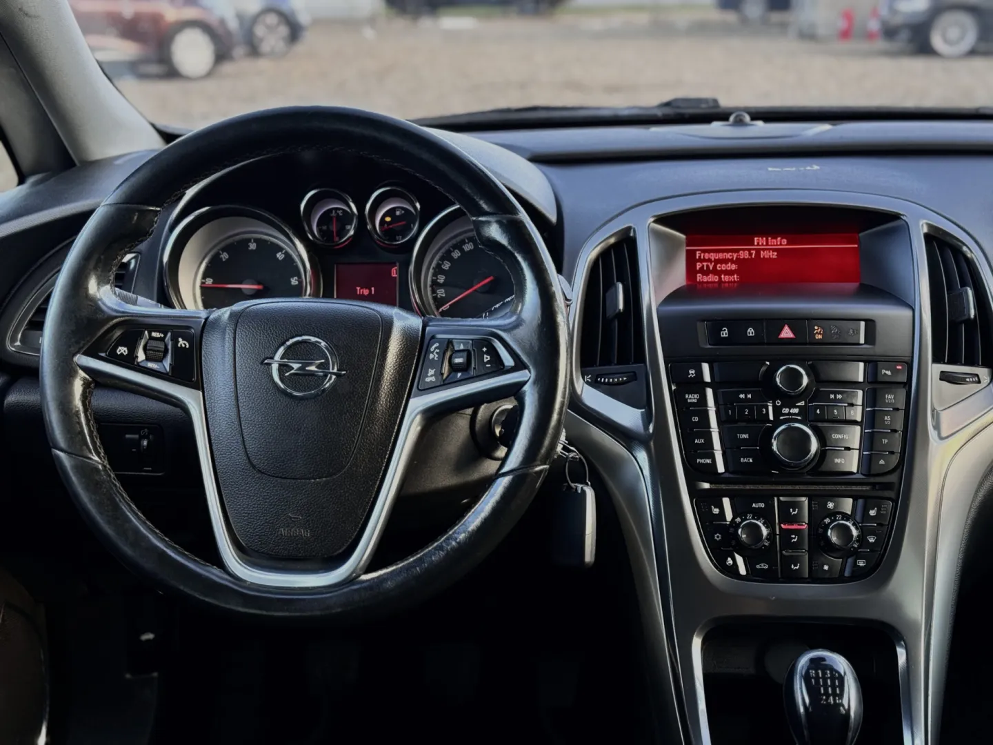 Cumpara/ Vinde online Opel Astra 2010 SH, la cel mai bun pret pentru tine!