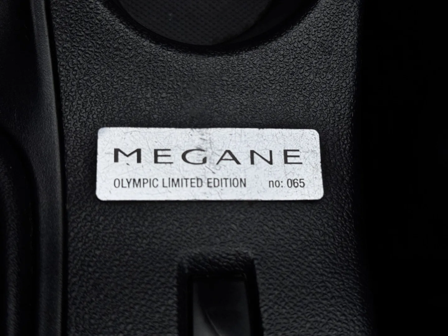 Cumpara/ Vinde online Renault  Megane 2013 SH, la cel mai bun pret pentru tine!