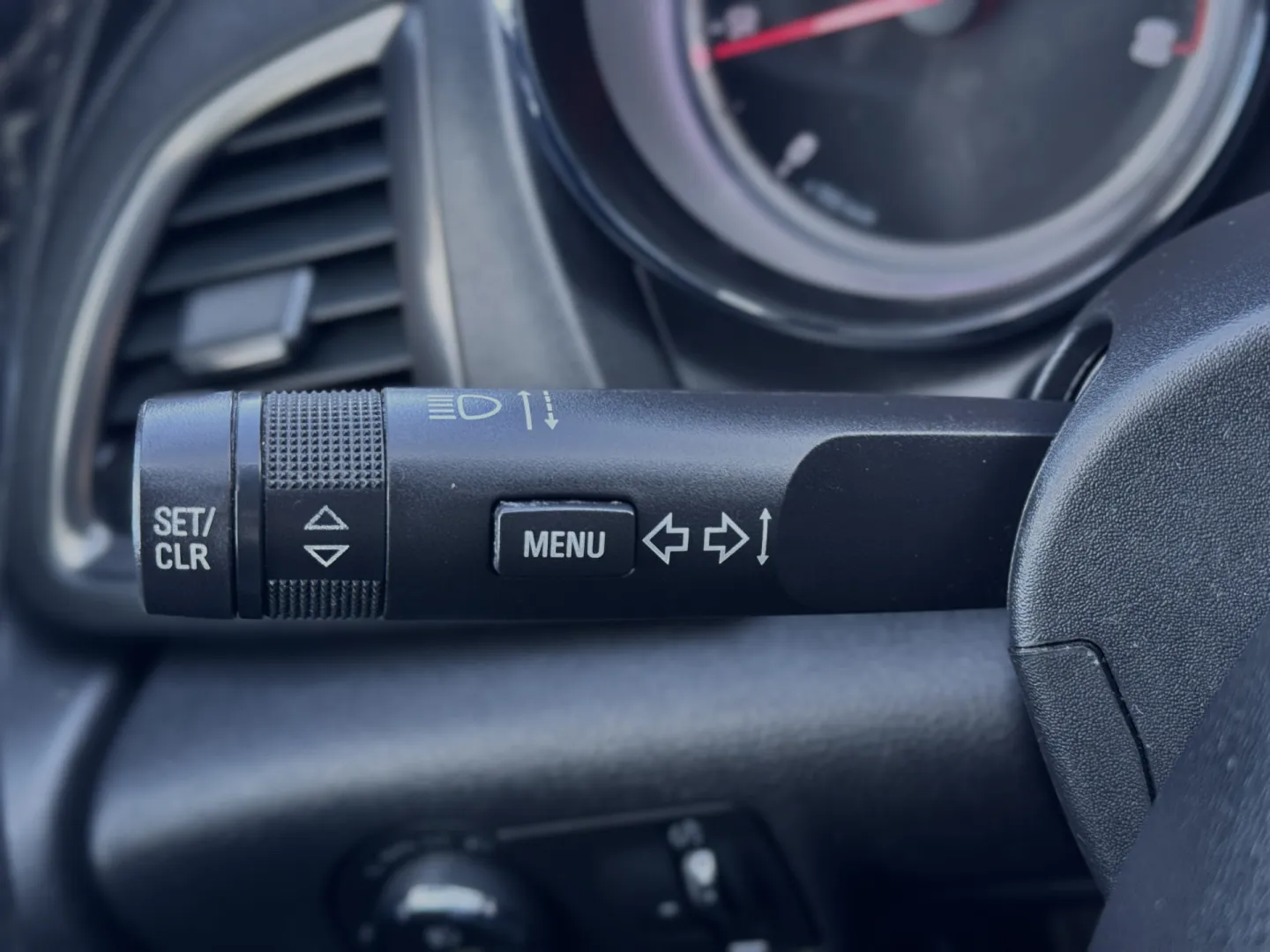 Cumpara/ Vinde online Opel Astra 2010 SH, la cel mai bun pret pentru tine!