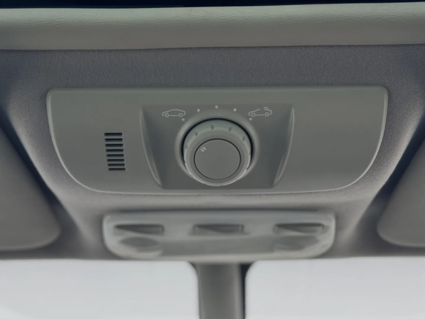 Cumpara/ Vinde online Renault  Scenic 2013 SH, la cel mai bun pret pentru tine!