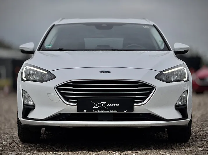 Cumpără / Vinde Ford Focus 2019 SH, la cel mai bun pret pentru tine!