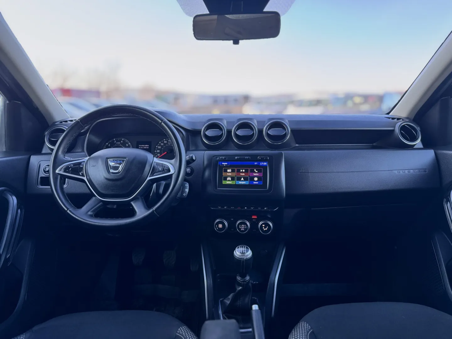 Cumpara/ Vinde online Dacia Duster 2019 SH, la cel mai bun pret pentru tine!