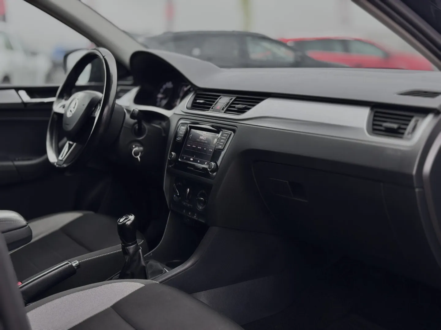 Cumpara/ Vinde online Skoda Rapid 2018 SH, la cel mai bun pret pentru tine!