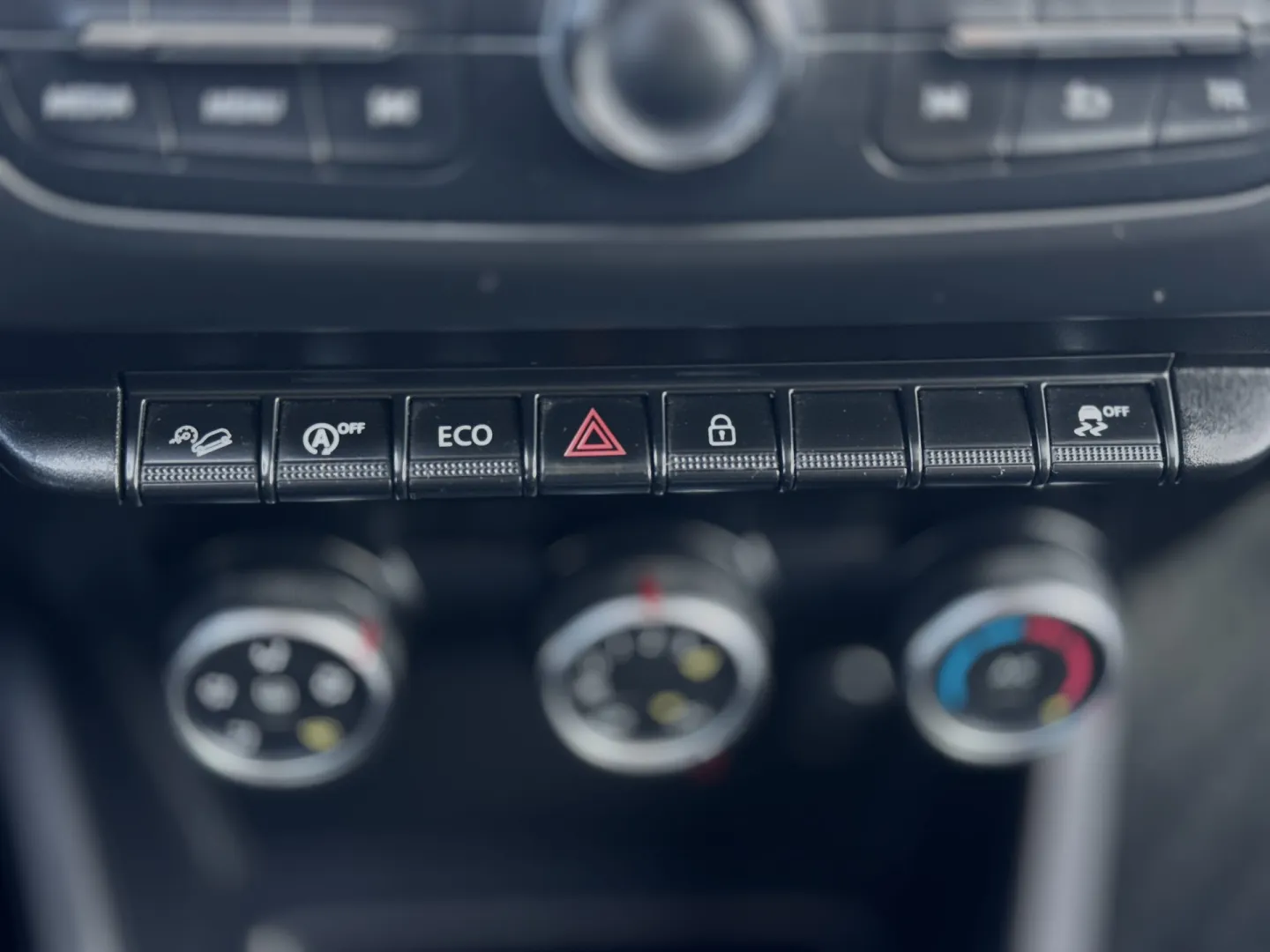 Cumpara/ Vinde online Dacia Duster 2018 SH, la cel mai bun pret pentru tine!
