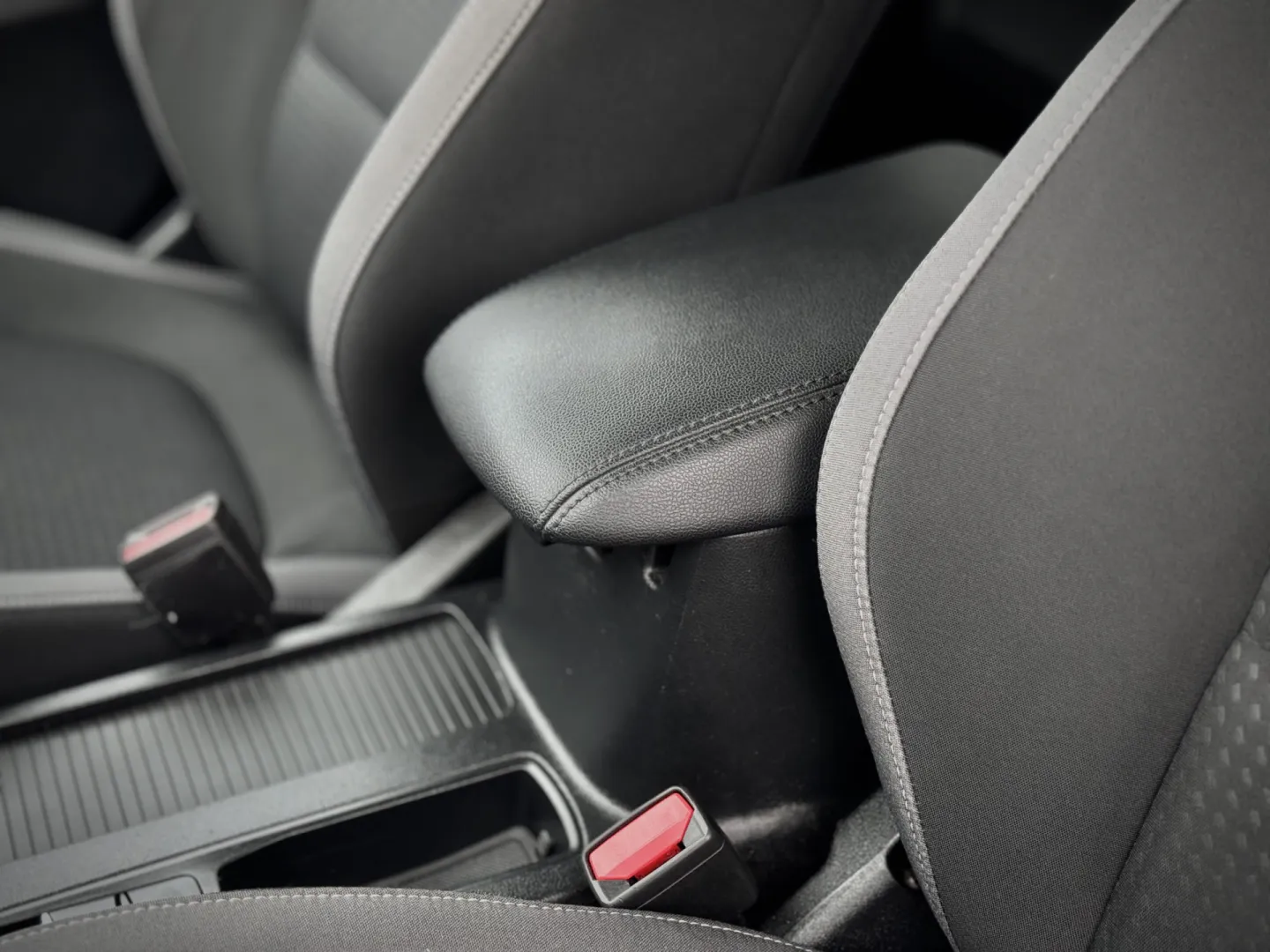 Cumpara/ Vinde online Ford Focus 2019 SH, la cel mai bun pret pentru tine!