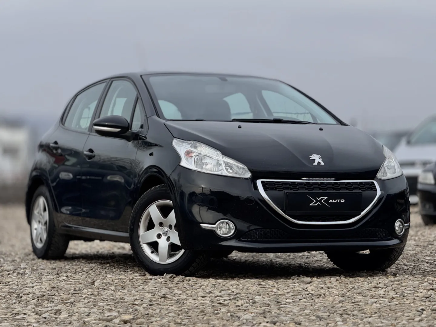 Cumpara/ Vinde online Peugeot 208 2012 SH, la cel mai bun pret pentru tine!