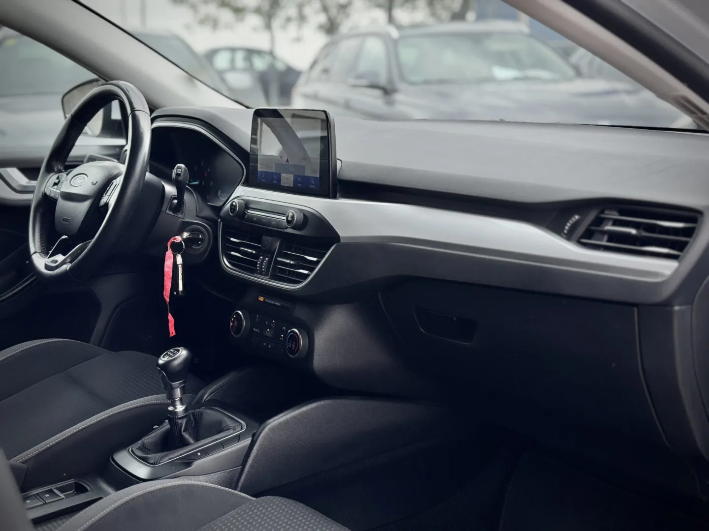 Cumpara/ Vinde online Ford Focus 2019 SH, la cel mai bun pret pentru tine!
