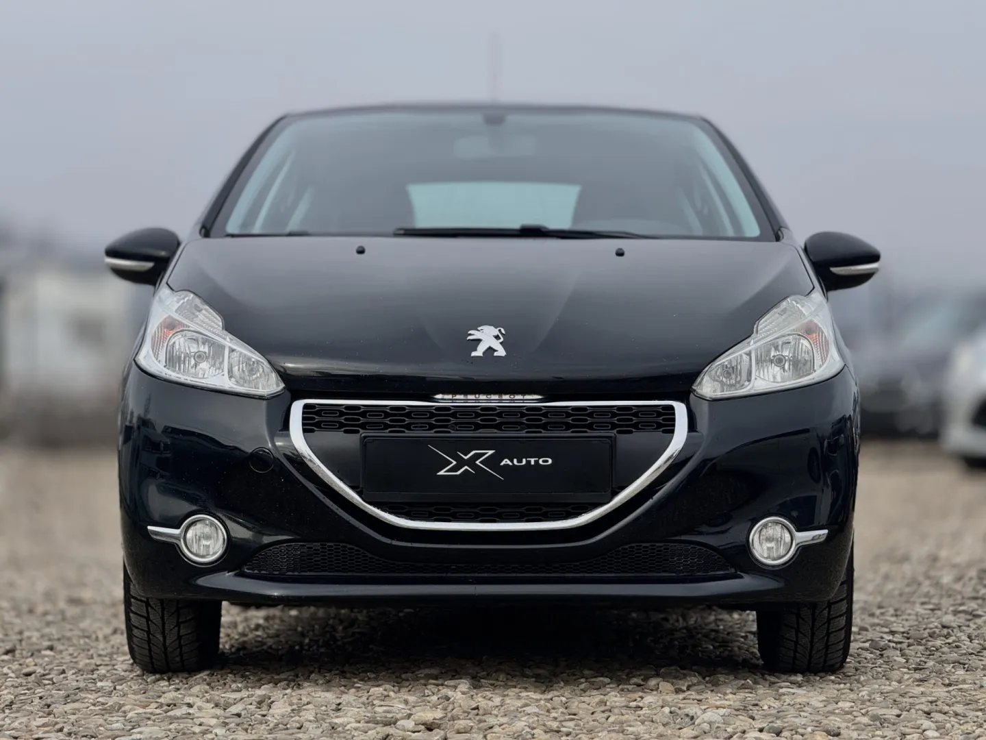 Cumpara/ Vinde online Peugeot 208 2012 SH, la cel mai bun pret pentru tine!