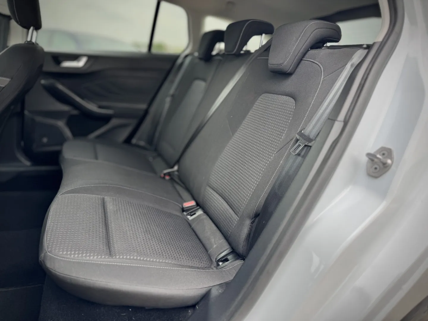 Cumpara/ Vinde online Ford Focus 2019 SH, la cel mai bun pret pentru tine!