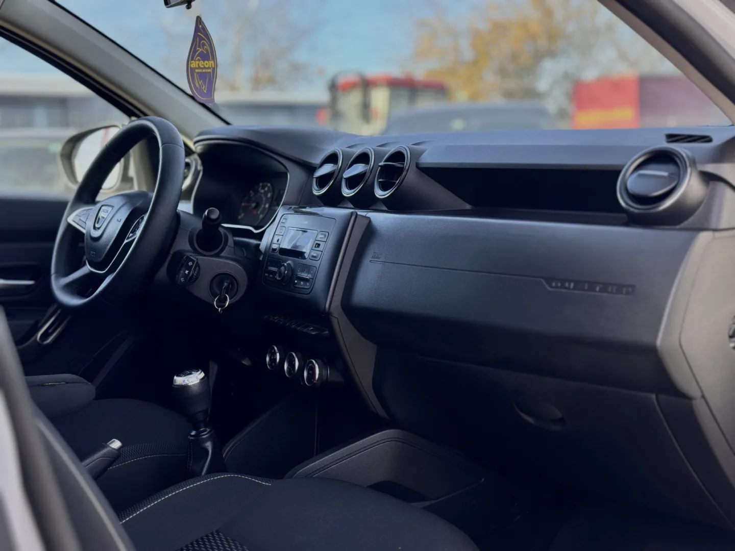 Cumpara/ Vinde online Dacia Duster 2018 SH, la cel mai bun pret pentru tine!