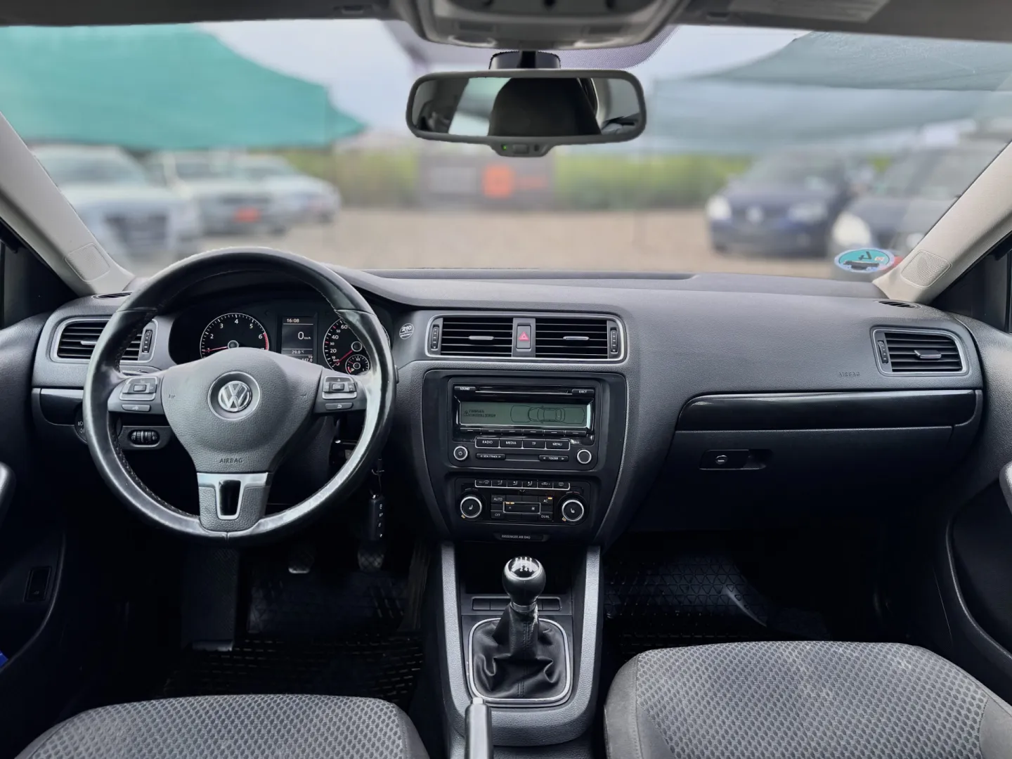 Cumpara/ Vinde online Volkswagen Jetta 2011 SH, la cel mai bun pret pentru tine!