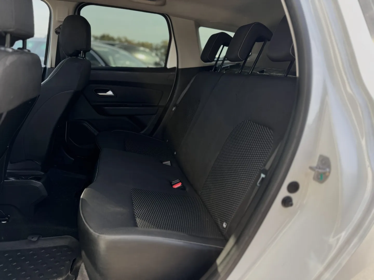 Cumpara/ Vinde online Dacia Duster 2018 SH, la cel mai bun pret pentru tine!