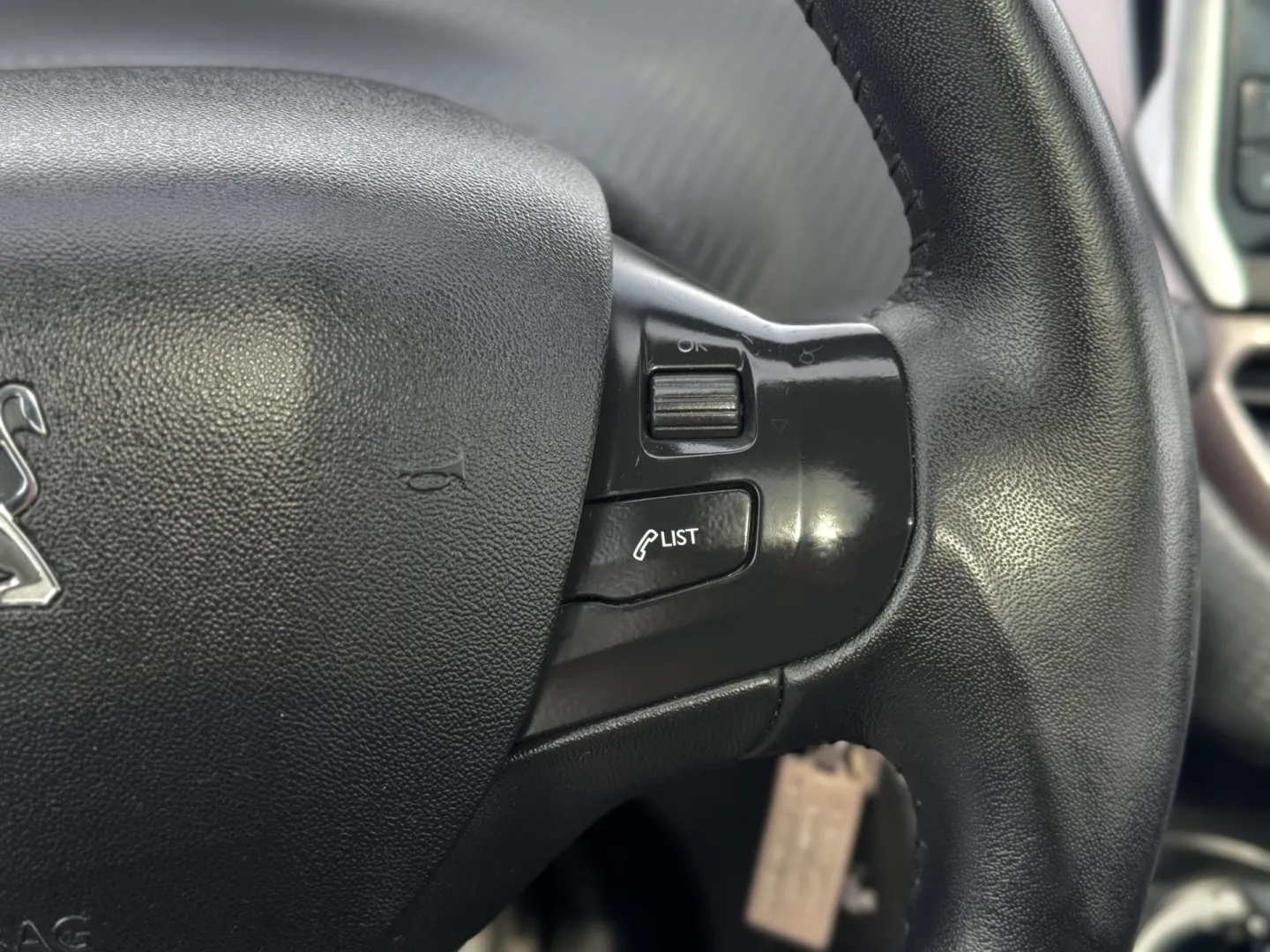 Cumpara/ Vinde online Peugeot 2008 2013 SH, la cel mai bun pret pentru tine!
