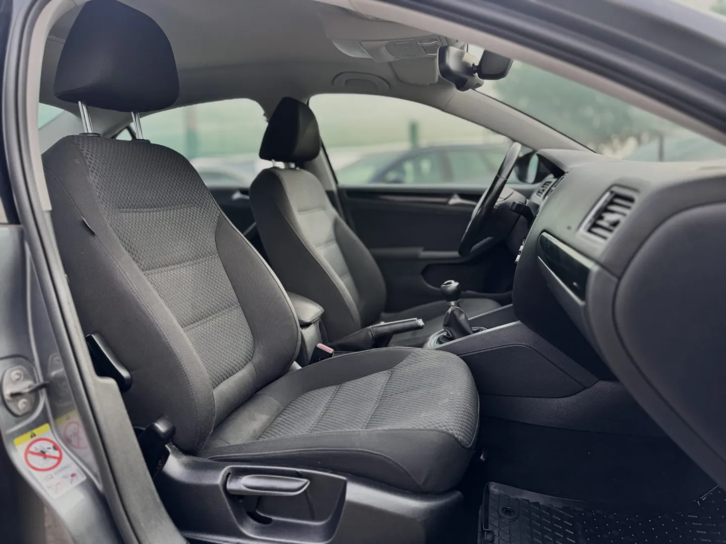 Cumpara/ Vinde online Volkswagen Jetta 2011 SH, la cel mai bun pret pentru tine!