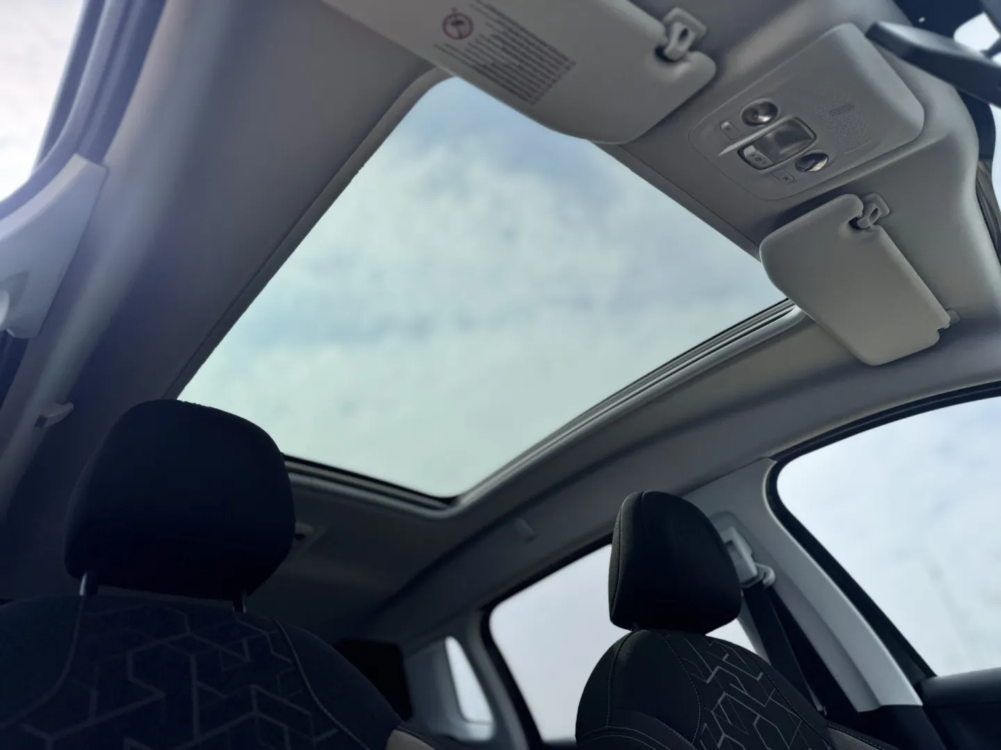 Cumpara/ Vinde online Peugeot 2008 2013 SH, la cel mai bun pret pentru tine!