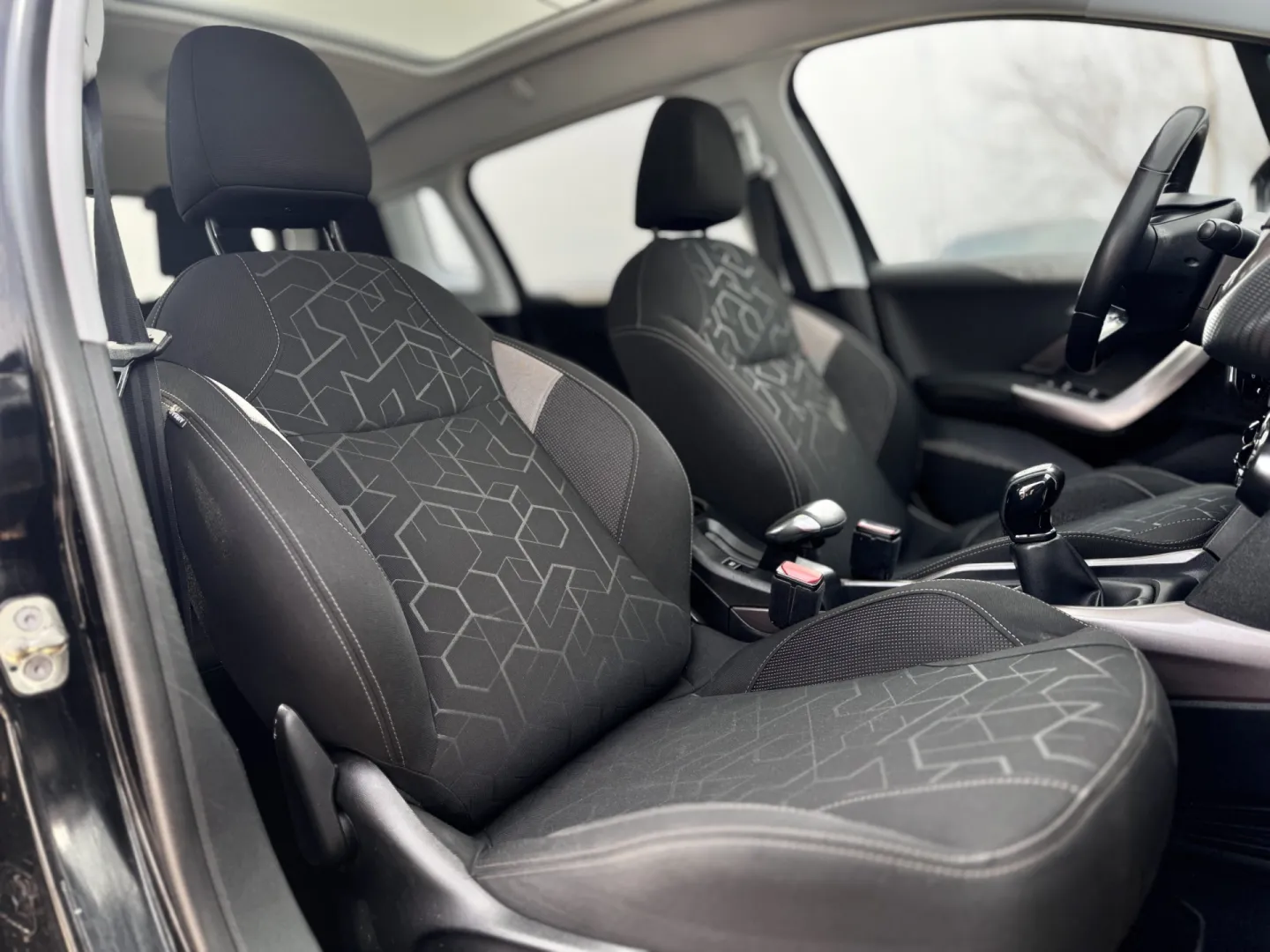 Cumpara/ Vinde online Peugeot 2008 2013 SH, la cel mai bun pret pentru tine!