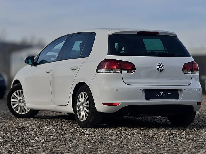 Cumpără / Vinde Volkswagen Golf 2009 SH, la cel mai bun pret pentru tine!