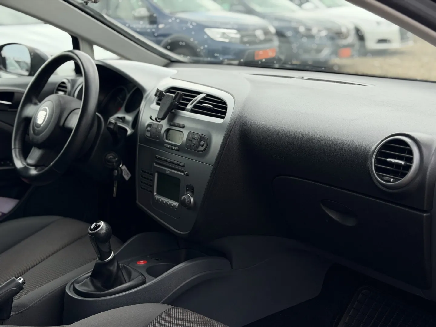 Cumpara/ Vinde online Seat Leon 2008 SH, la cel mai bun pret pentru tine!