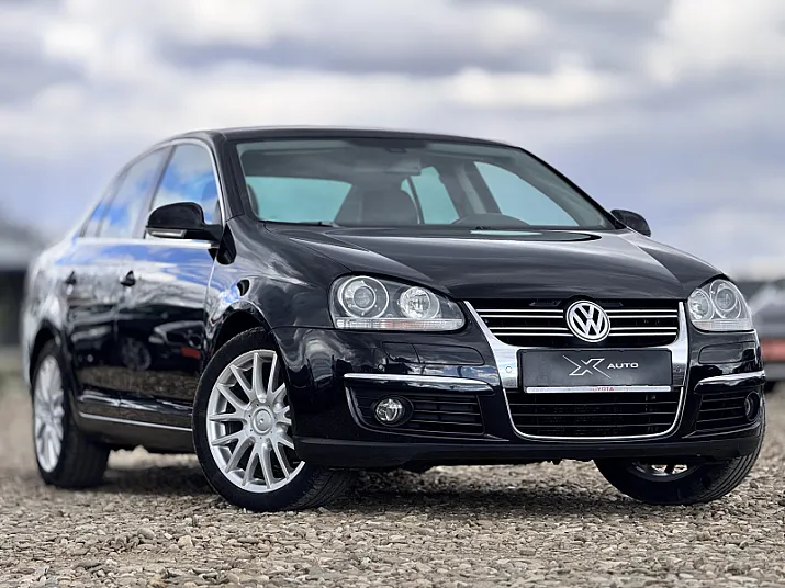 Cumpără / Vinde Volkswagen Jetta 2010 SH, la cel mai bun pret pentru tine!