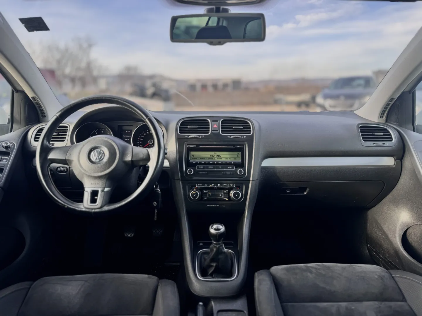 Cumpara/ Vinde online Volkswagen Golf 2009 SH, la cel mai bun pret pentru tine!