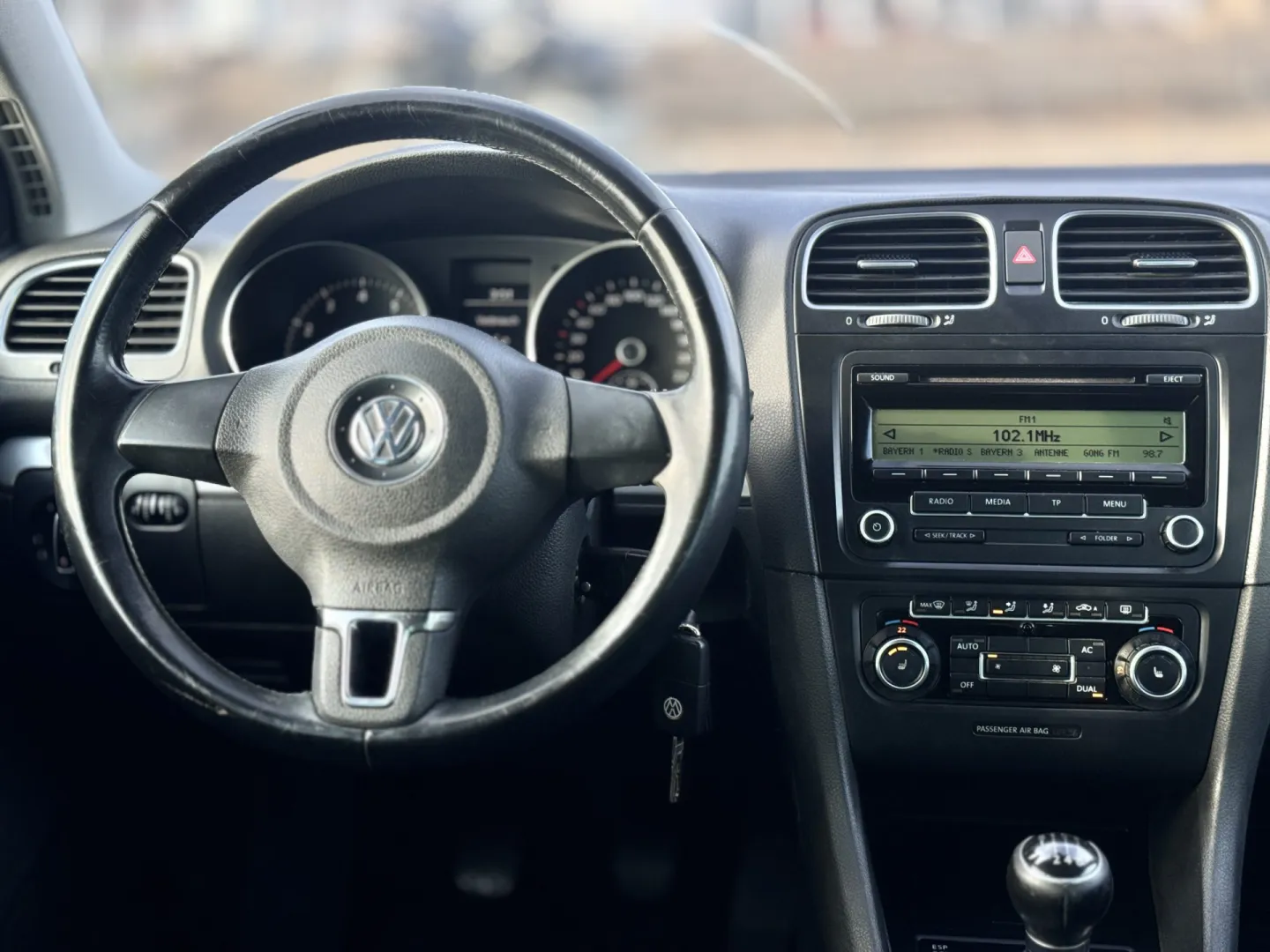 Cumpara/ Vinde online Volkswagen Golf 2009 SH, la cel mai bun pret pentru tine!