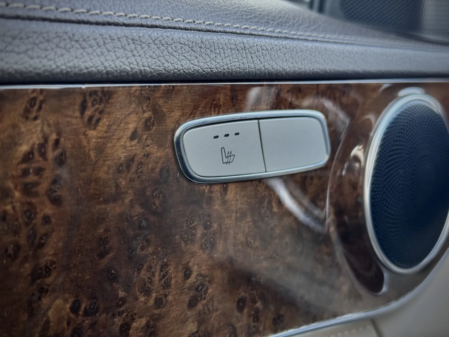 Cumpara/ Vinde online Mercedes-Benz C-Class 2015 SH, la cel mai bun pret pentru tine!