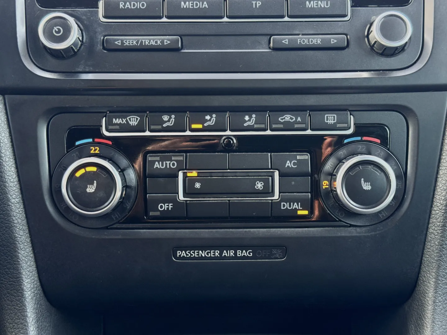 Cumpara/ Vinde online Volkswagen Golf 2009 SH, la cel mai bun pret pentru tine!
