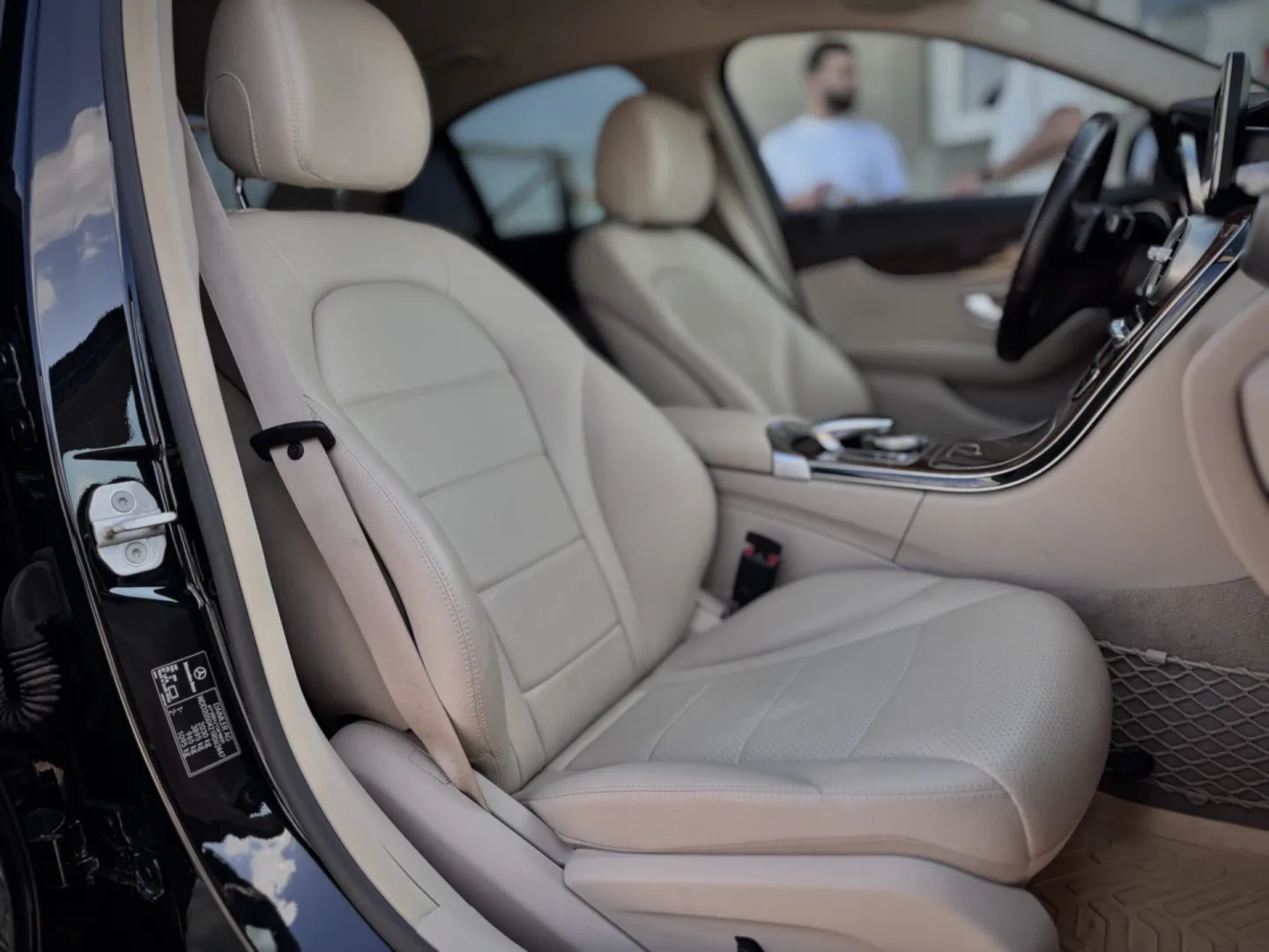 Cumpara/ Vinde online Mercedes-Benz C-Class 2015 SH, la cel mai bun pret pentru tine!