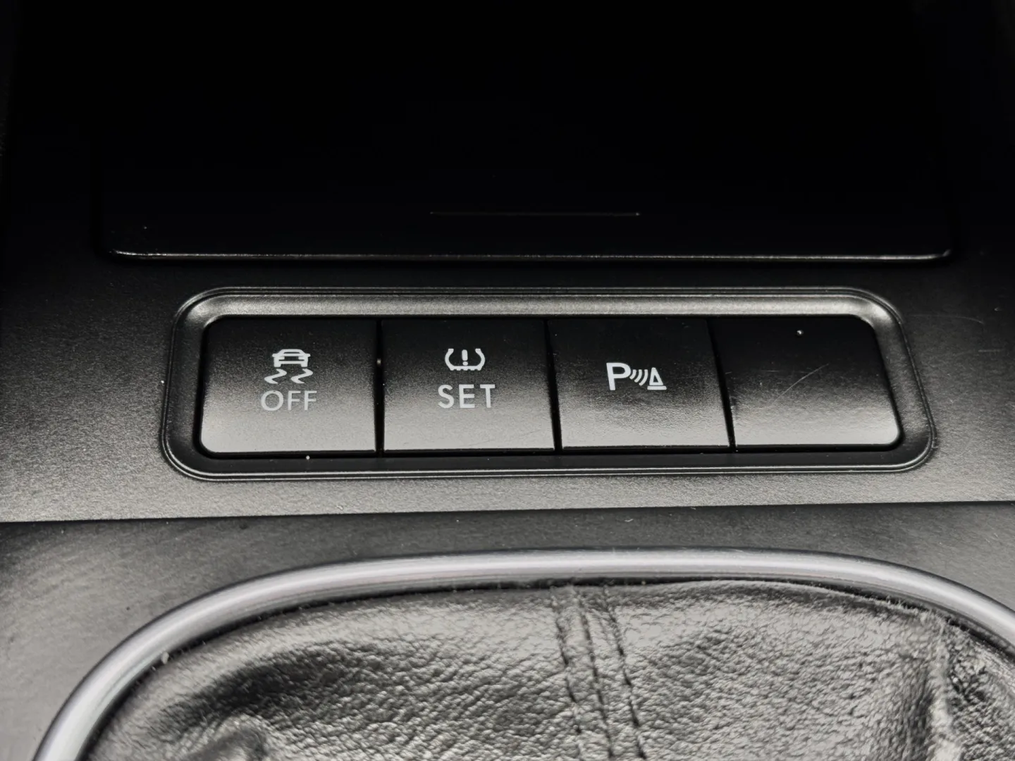 Cumpara/ Vinde online Volkswagen Jetta 2010 SH, la cel mai bun pret pentru tine!