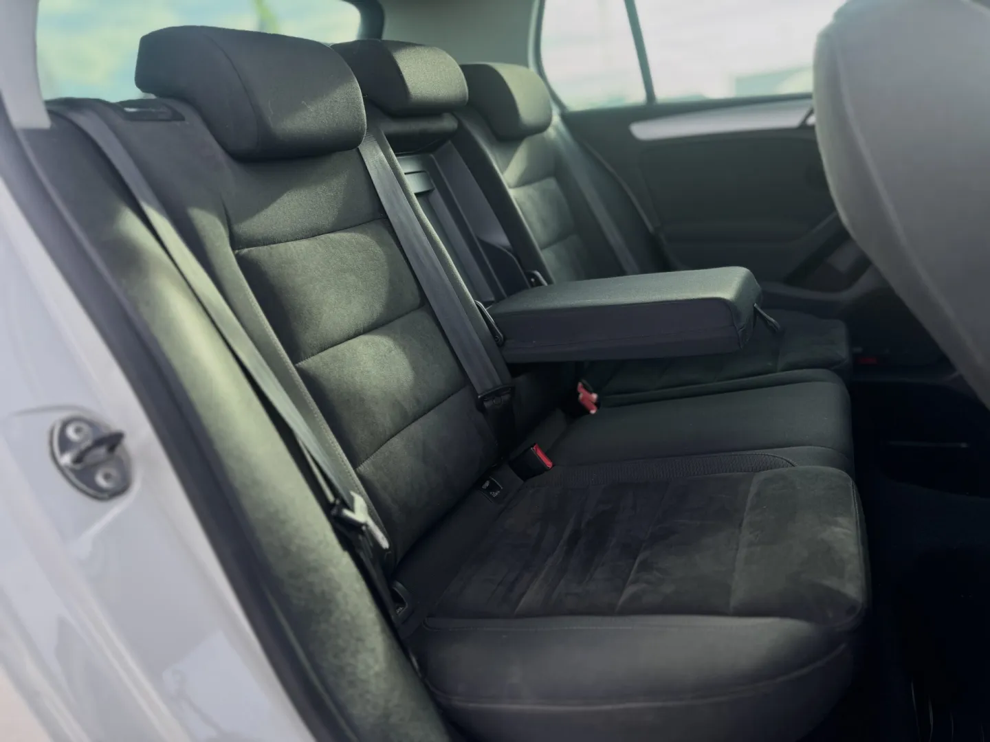 Cumpara/ Vinde online Volkswagen Golf 2009 SH, la cel mai bun pret pentru tine!