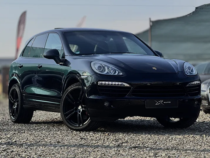 Cumpără / Vinde Porsche Cayenne 2011 SH, la cel mai bun pret pentru tine!