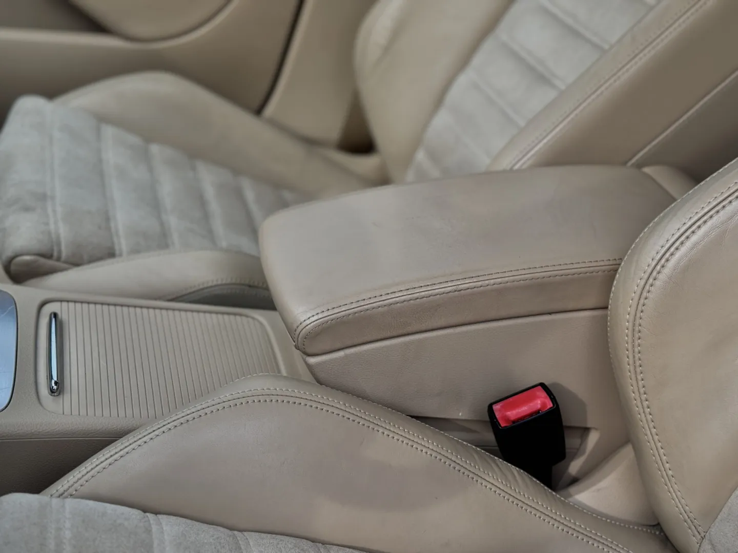 Cumpara/ Vinde online Volkswagen Passat 2006 SH, la cel mai bun pret pentru tine!