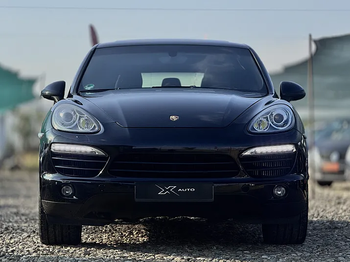Cumpără / Vinde Porsche Cayenne 2011 SH, la cel mai bun pret pentru tine!