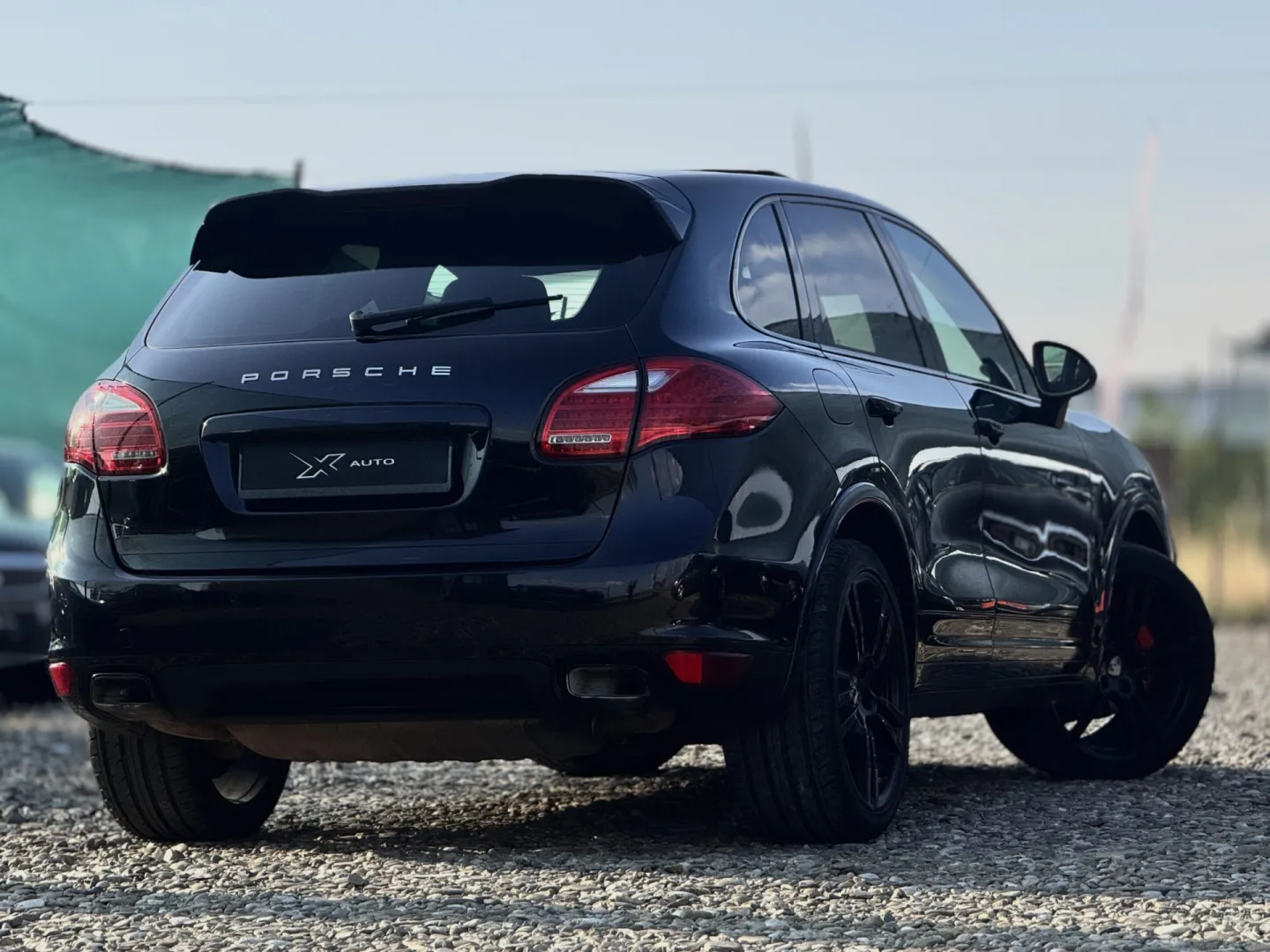 Cumpara/ Vinde online Porsche Cayenne 2011 SH, la cel mai bun pret pentru tine!