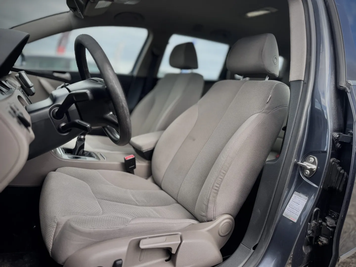 Cumpara/ Vinde online Volkswagen Passat 2009 SH, la cel mai bun pret pentru tine!