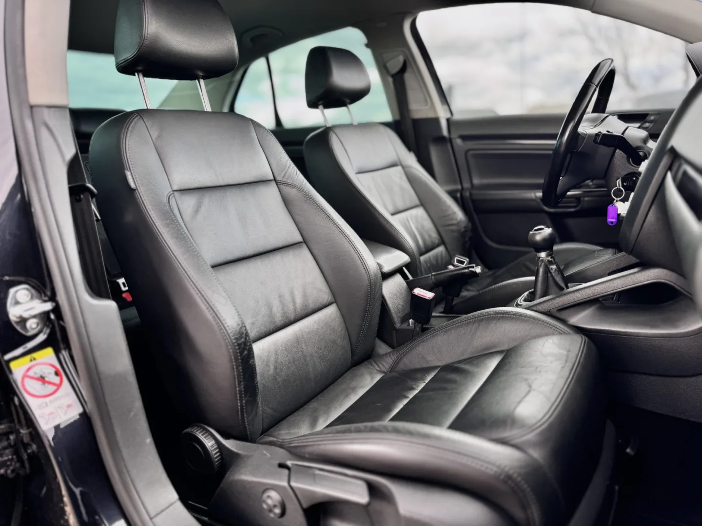 Cumpara/ Vinde online Volkswagen Jetta 2010 SH, la cel mai bun pret pentru tine!