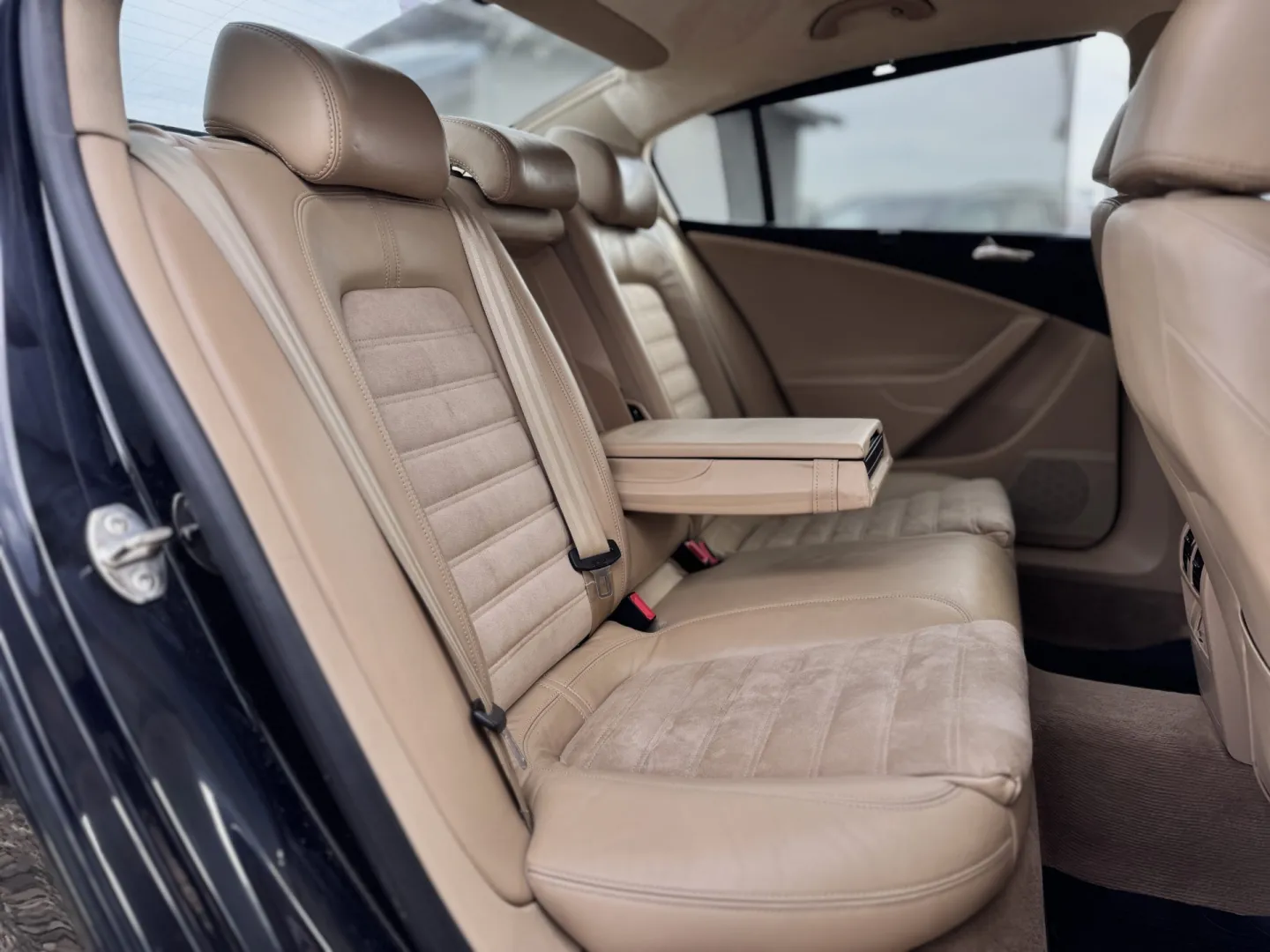 Cumpara/ Vinde online Volkswagen Passat 2006 SH, la cel mai bun pret pentru tine!