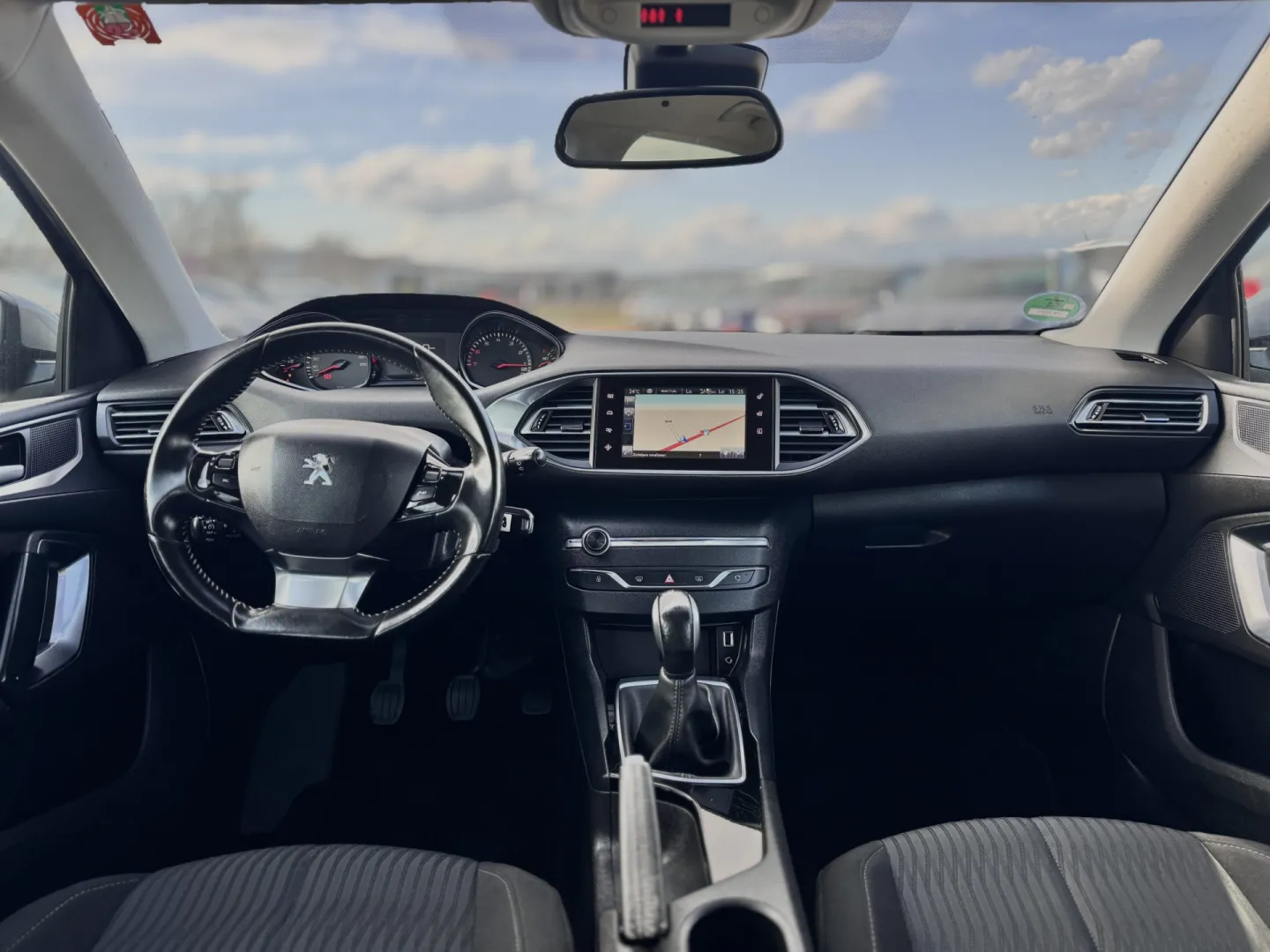 Cumpara/ Vinde online Peugeot 308 2016 SH, la cel mai bun pret pentru tine!