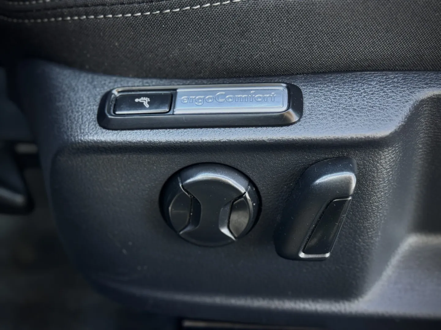 Cumpara/ Vinde online Volkswagen Passat 2016 SH, la cel mai bun pret pentru tine!